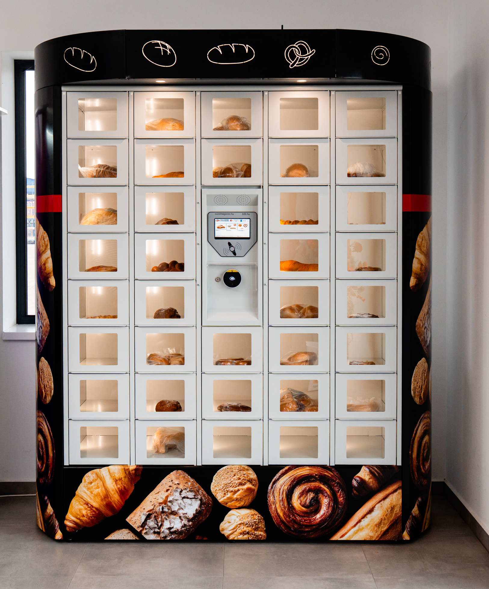 BITT - Bakery product dispenser